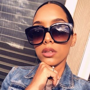 Meet your Posher, Rosa